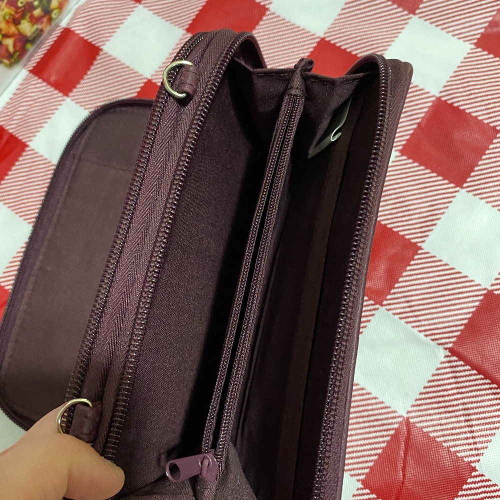 Wallet - Picture 3 of 3